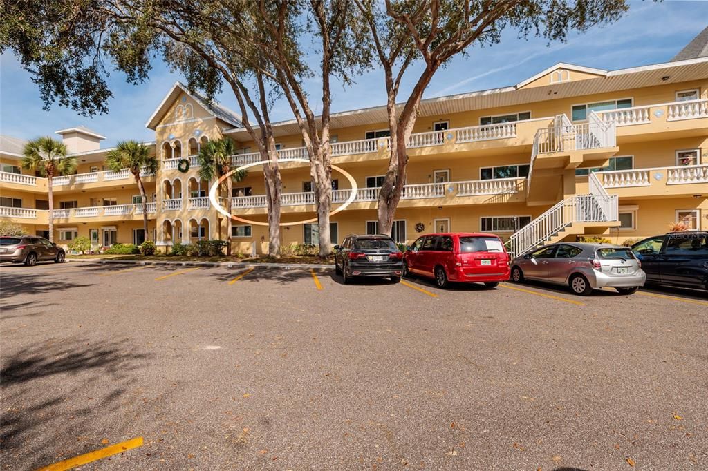 待售: $259,900 (2 贝兹, 2 浴室, 1680 平方英尺)