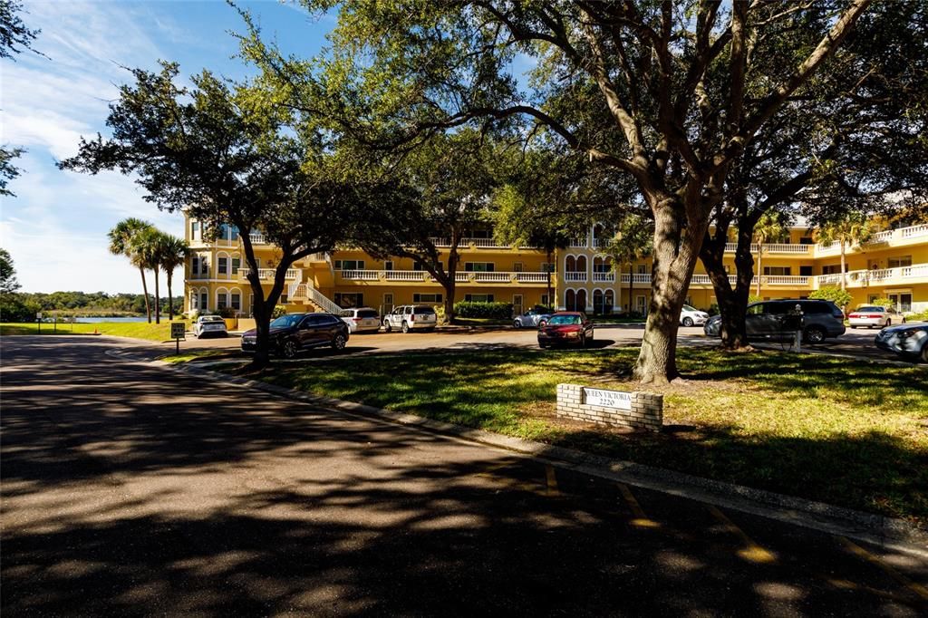 待售: $259,900 (2 贝兹, 2 浴室, 1680 平方英尺)