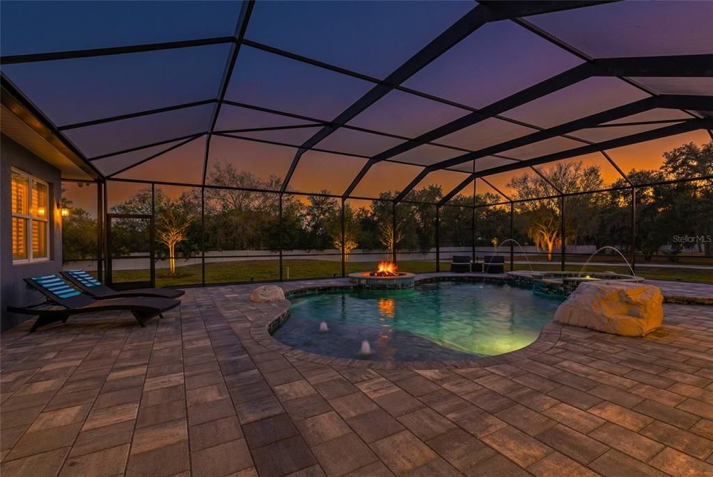 For Sale: $2,499,000 (5 beds, 4 baths, 4815 Square Feet)