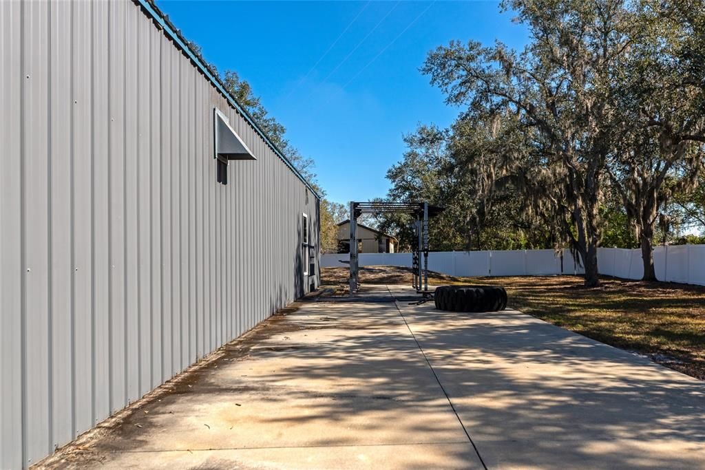 For Sale: $2,499,000 (5 beds, 4 baths, 4815 Square Feet)