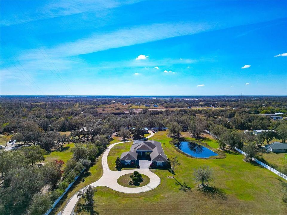 For Sale: $2,499,000 (5 beds, 4 baths, 4815 Square Feet)