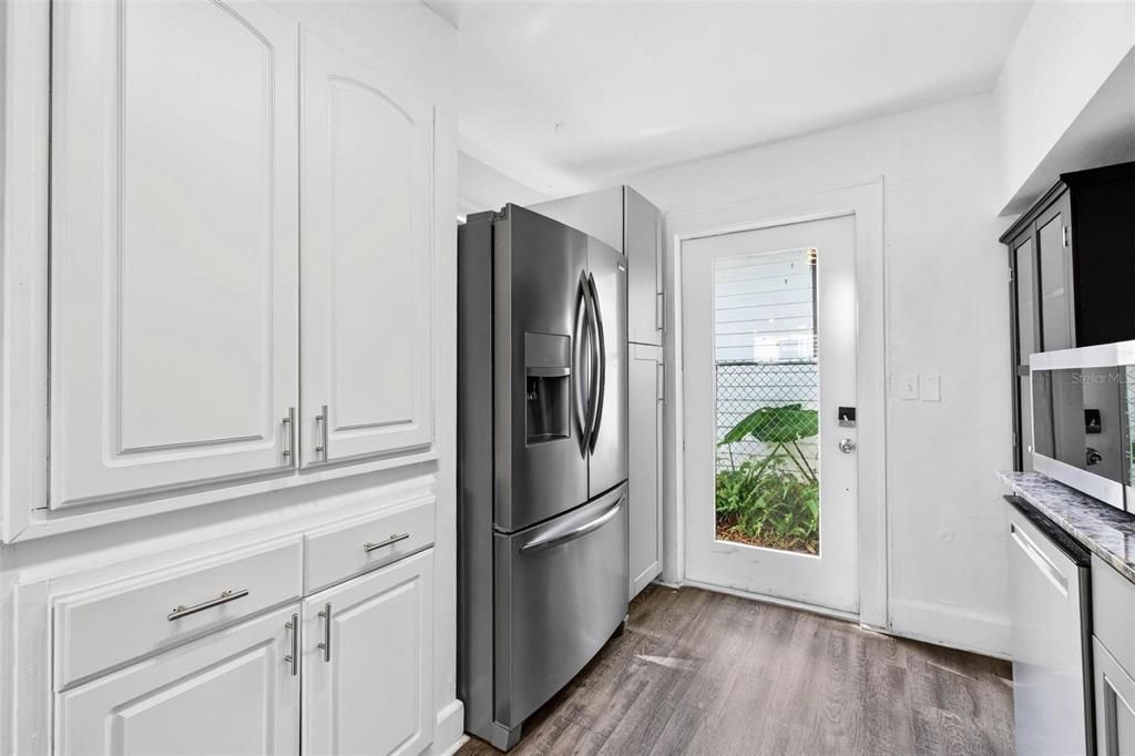 На продажу: $530,000 (4 спален, 3 ванн, 1775 Квадратных фут)