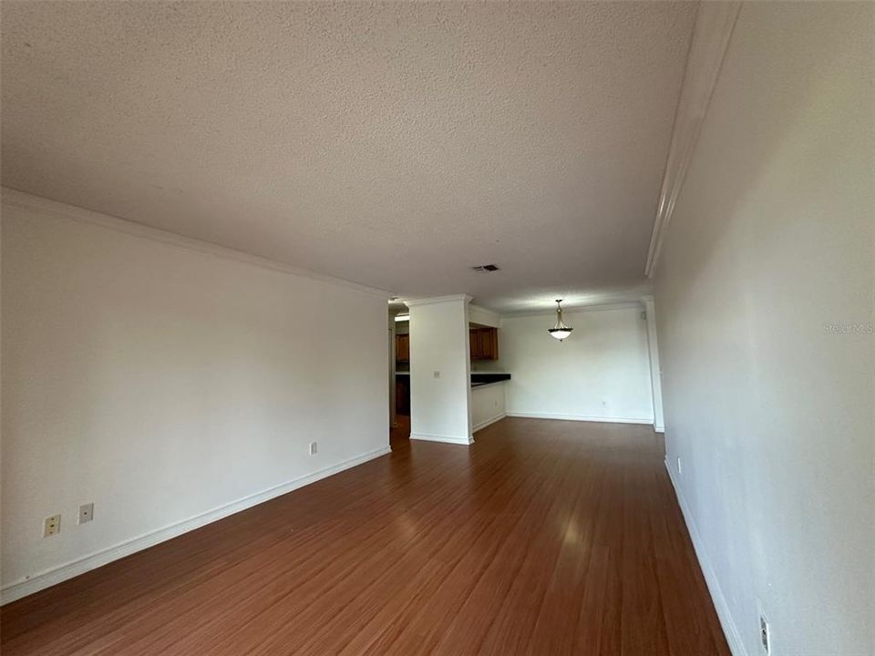 En Venta: $165,500 (2 camas, 2 baños, 1126 Pies cuadrados)