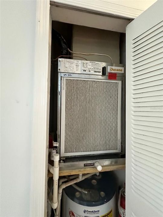 En Venta: $165,500 (2 camas, 2 baños, 1126 Pies cuadrados)