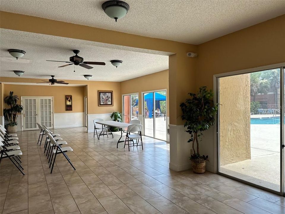 En Venta: $165,500 (2 camas, 2 baños, 1126 Pies cuadrados)