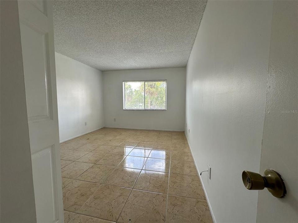 En Venta: $165,500 (2 camas, 2 baños, 1126 Pies cuadrados)