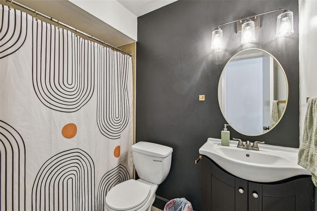 For Sale: $365,000 (3 beds, 3 baths, 1742 Square Feet)