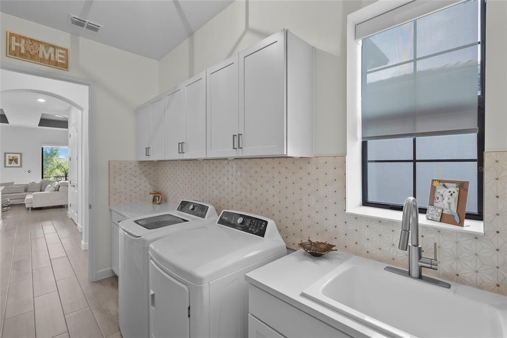 На продажу: $839,000 (3 спален, 3 ванн, 2799 Квадратных фут)