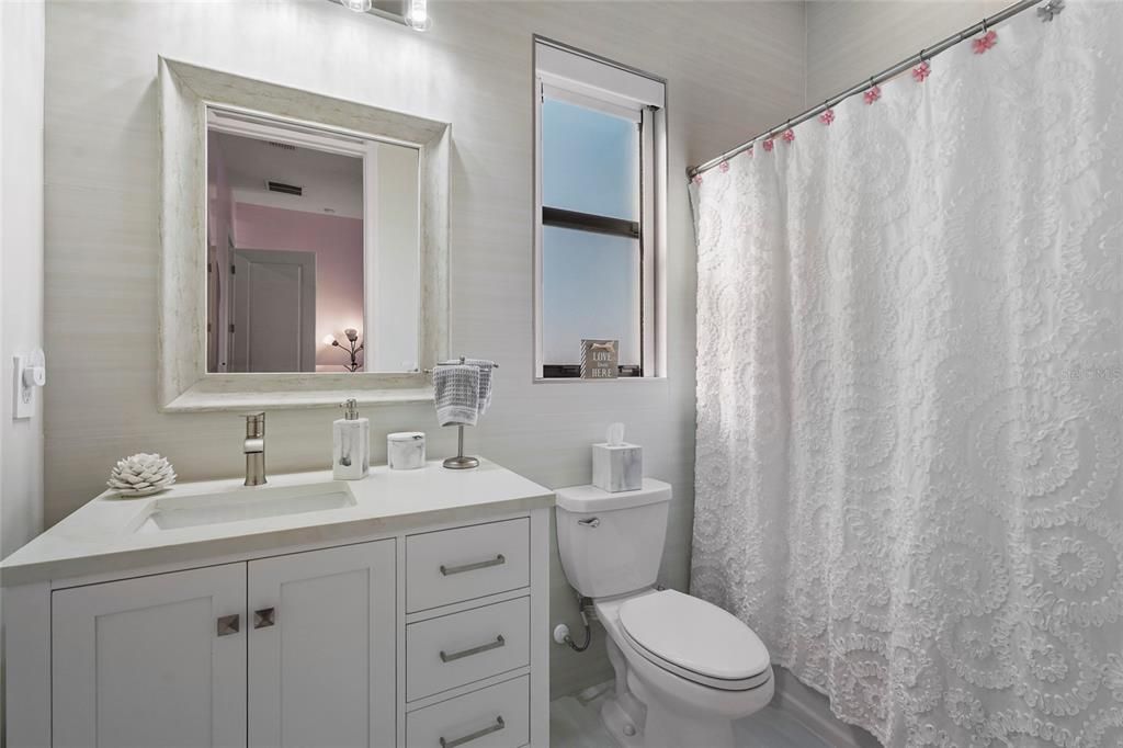 На продажу: $839,000 (3 спален, 3 ванн, 2799 Квадратных фут)