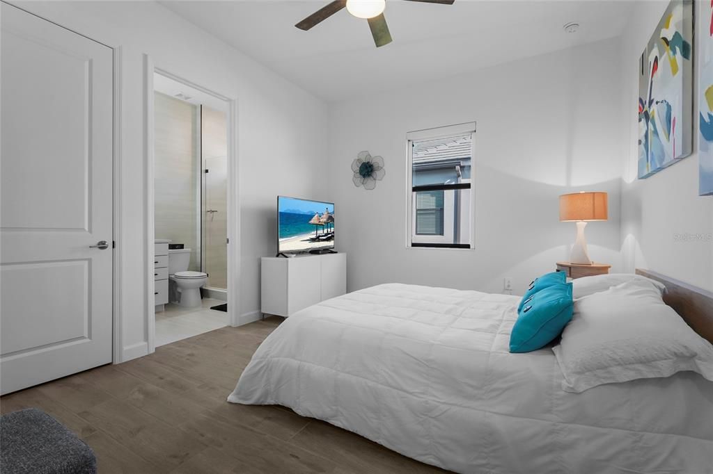 На продажу: $839,000 (3 спален, 3 ванн, 2799 Квадратных фут)