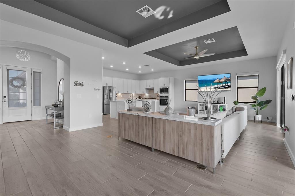 На продажу: $839,000 (3 спален, 3 ванн, 2799 Квадратных фут)