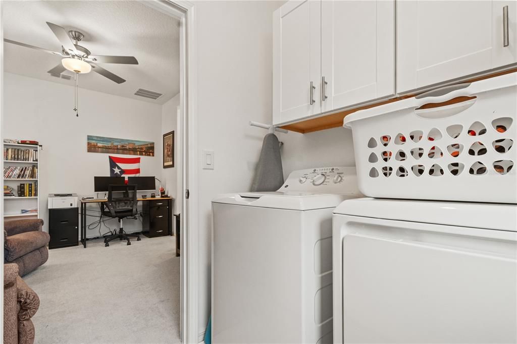 En Venta: $315,000 (3 camas, 2 baños, 1807 Pies cuadrados)