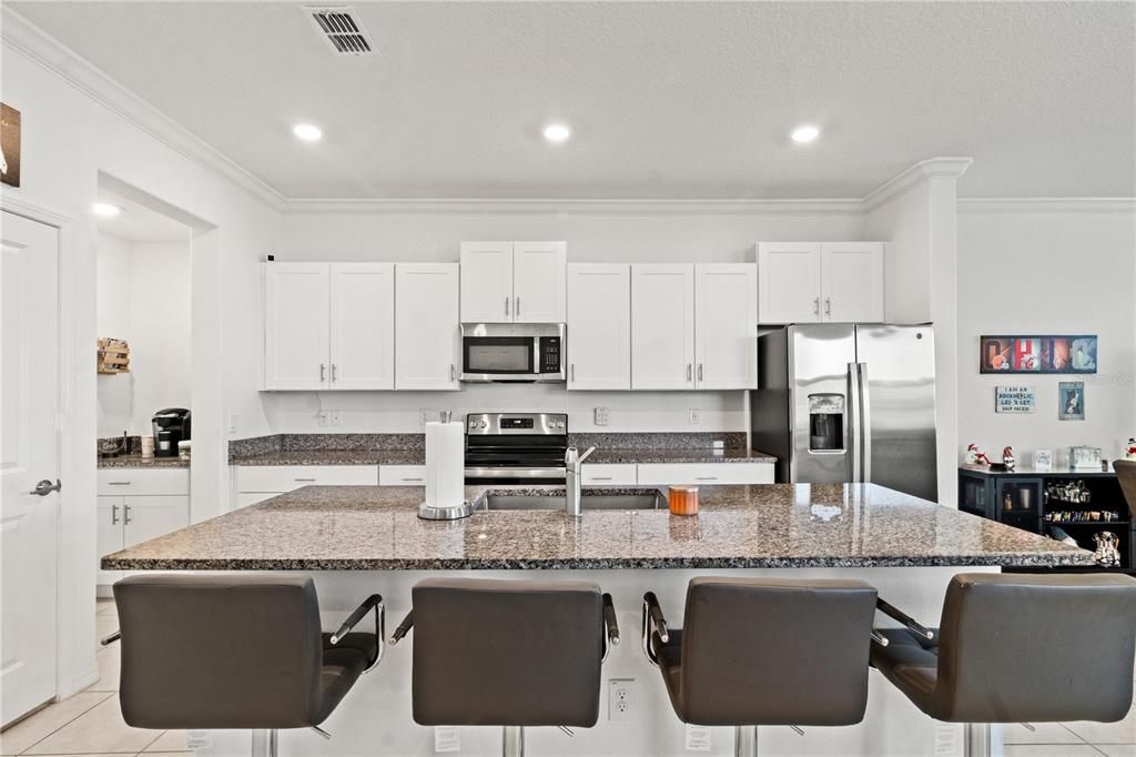 En Venta: $315,000 (3 camas, 2 baños, 1807 Pies cuadrados)