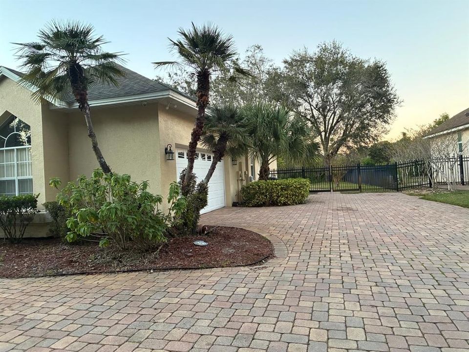 En Renta: $4,250 (4 camas, 3 baños, 2741 Pies cuadrados)