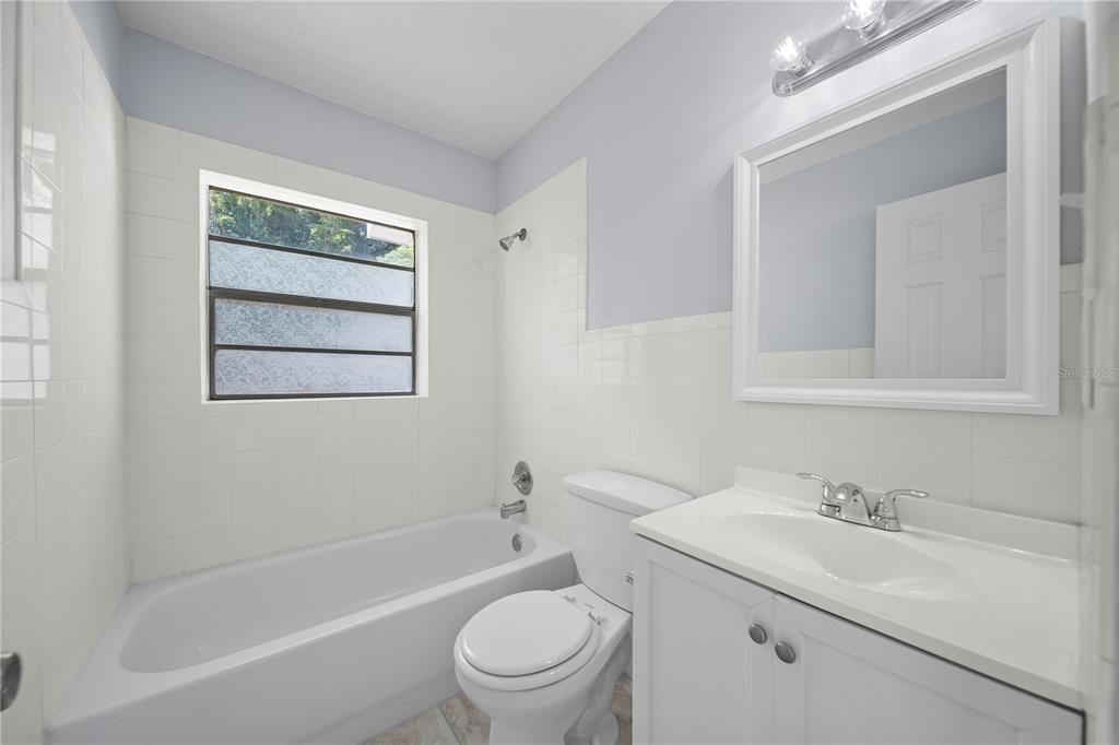 En Renta: $2,250 (3 camas, 2 baños, 1305 Pies cuadrados)