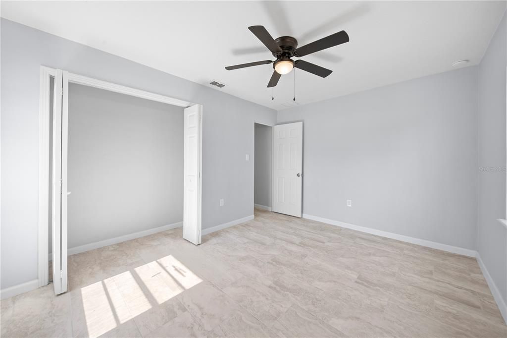 En Renta: $2,250 (3 camas, 2 baños, 1305 Pies cuadrados)