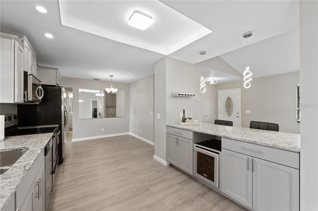 В аренду: $1,800 (2 спален, 2 ванн, 1348 Квадратных фут)