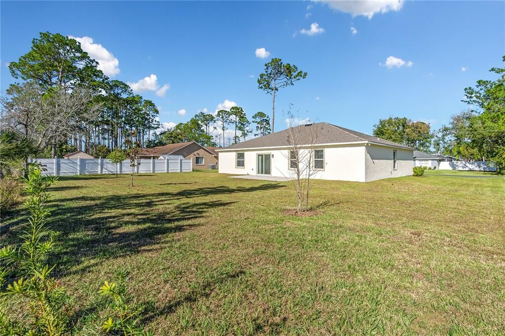 待售: $359,900 (4 贝兹, 2 浴室, 2052 平方英尺)