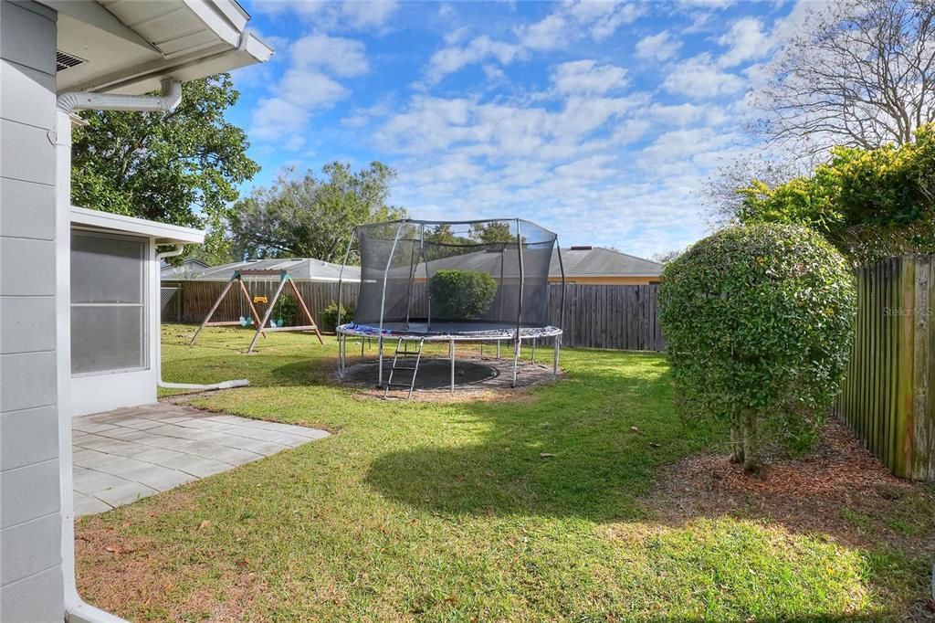 En Venta: $249,900 (3 camas, 2 baños, 1212 Pies cuadrados)