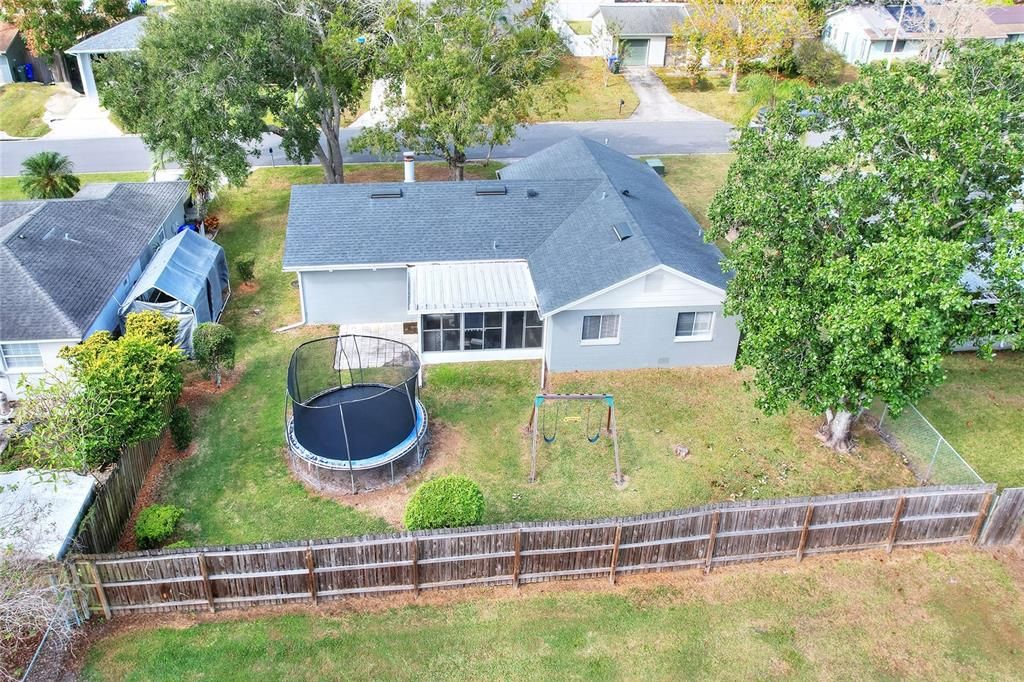 En Venta: $249,900 (3 camas, 2 baños, 1212 Pies cuadrados)