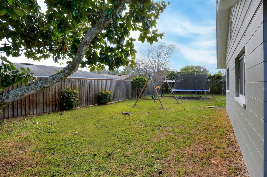 En Venta: $249,900 (3 camas, 2 baños, 1212 Pies cuadrados)