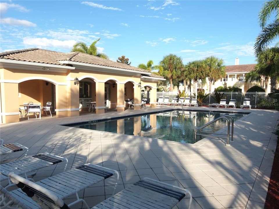 В аренду: $2,100 (3 спален, 2 ванн, 1652 Квадратных фут)