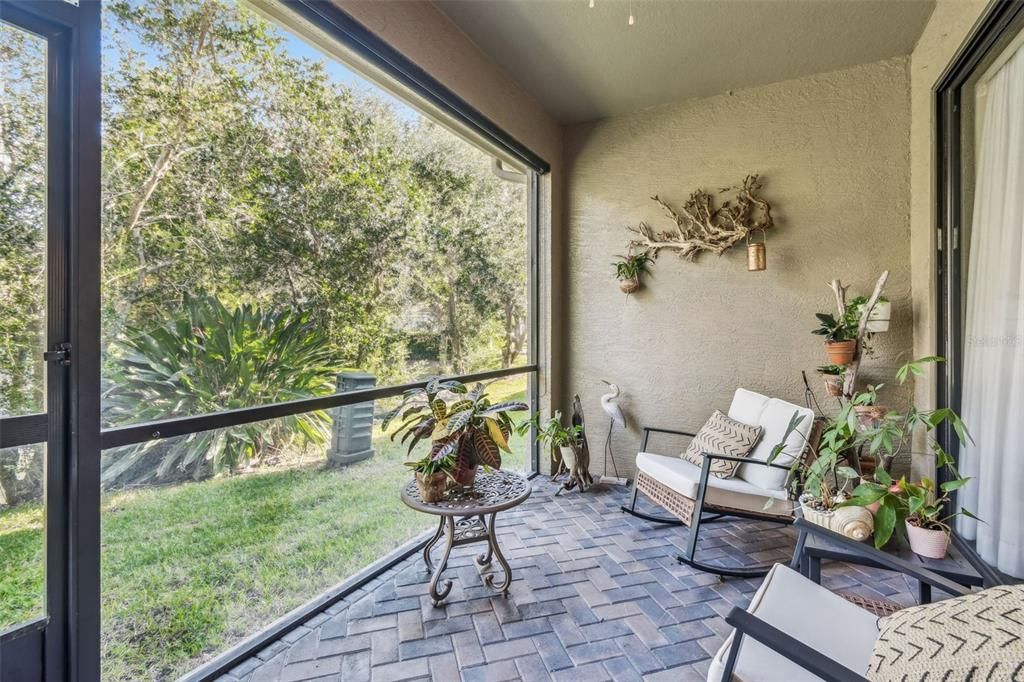 For Sale: $499,900 (3 beds, 3 baths, 2215 Square Feet)