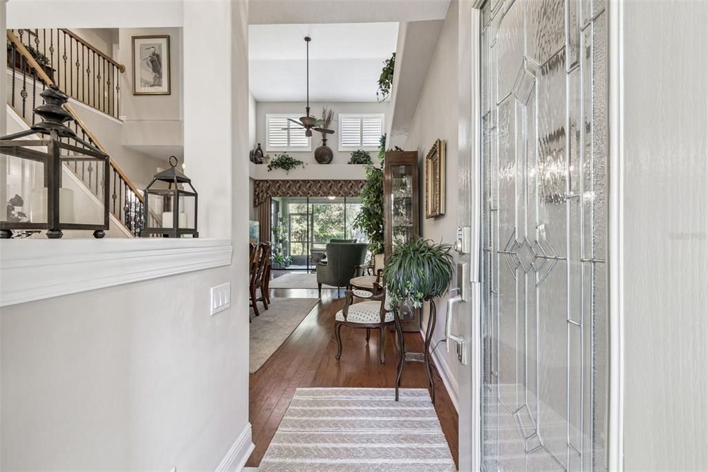 For Sale: $499,900 (3 beds, 3 baths, 2215 Square Feet)