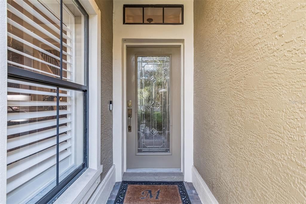 For Sale: $499,900 (3 beds, 3 baths, 2215 Square Feet)