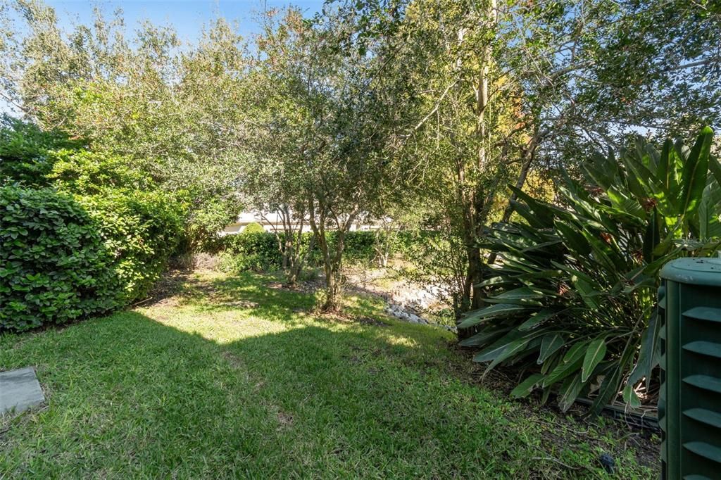 For Sale: $499,900 (3 beds, 3 baths, 2215 Square Feet)