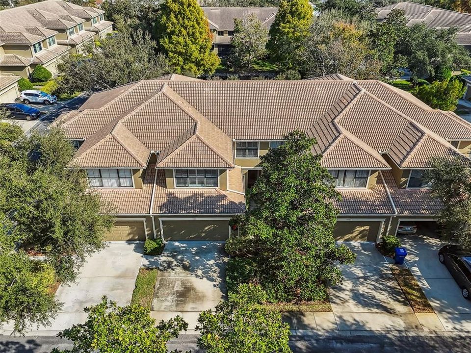 For Sale: $499,900 (3 beds, 3 baths, 2215 Square Feet)