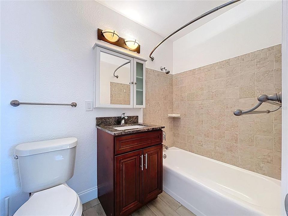 В аренду: $2,500 (3 спален, 2 ванн, 1161 Квадратных фут)