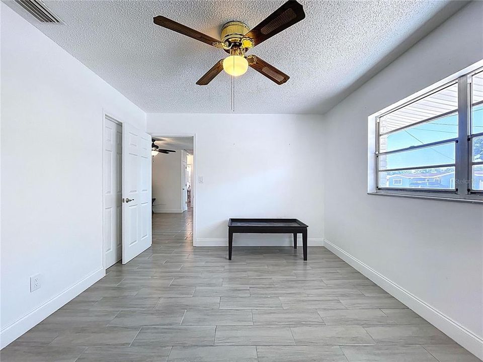 В аренду: $2,500 (3 спален, 2 ванн, 1161 Квадратных фут)