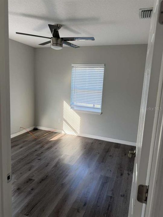 For Sale: $249,000 (2 beds, 1 baths, 750 Square Feet)