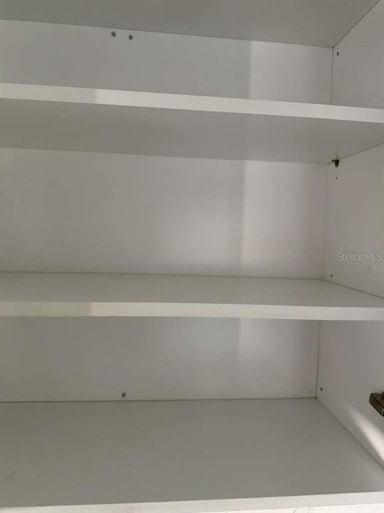 For Sale: $249,000 (2 beds, 1 baths, 750 Square Feet)