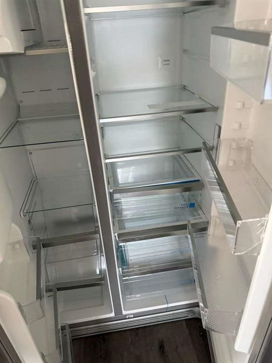 For Sale: $249,000 (2 beds, 1 baths, 750 Square Feet)