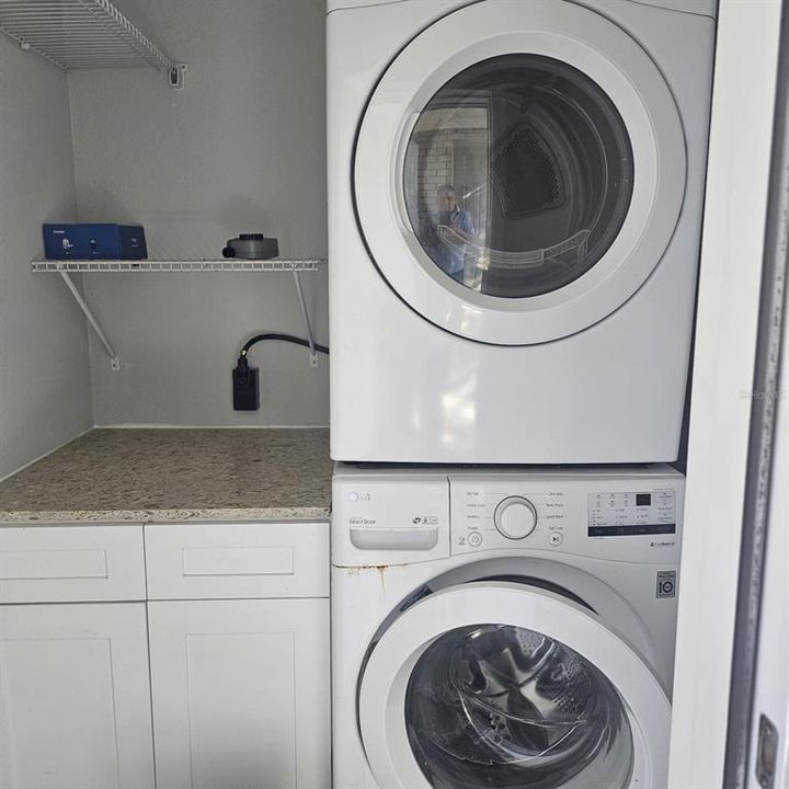 For Sale: $249,000 (2 beds, 1 baths, 750 Square Feet)