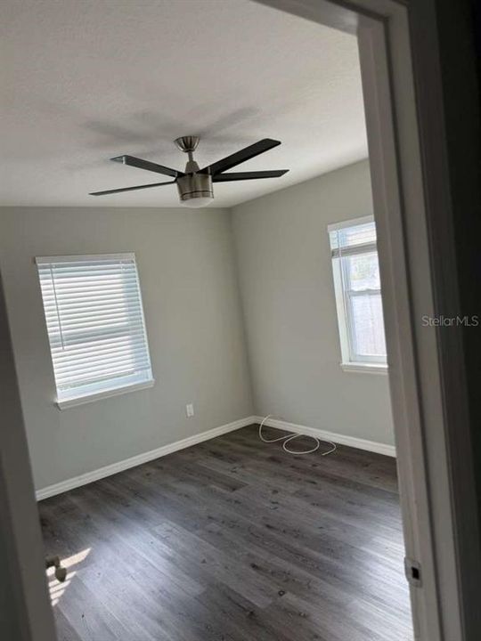 For Sale: $249,000 (2 beds, 1 baths, 750 Square Feet)