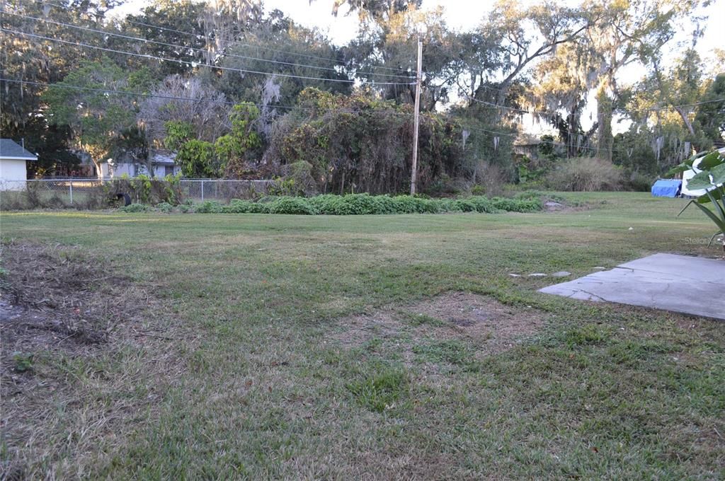 For Sale: $329,000 (6 beds, 0 baths, 2204 Square Feet)