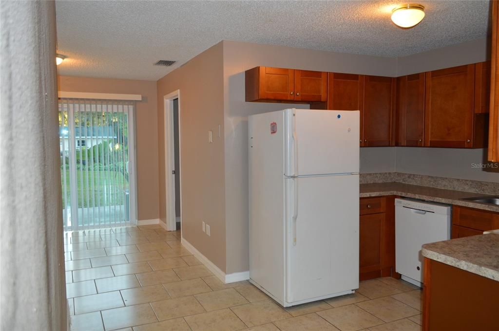 For Sale: $329,000 (6 beds, 0 baths, 2204 Square Feet)