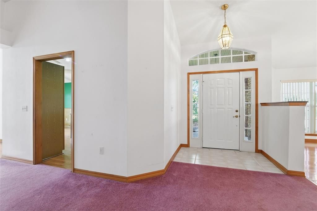 For Sale: $575,000 (3 beds, 3 baths, 2497 Square Feet)