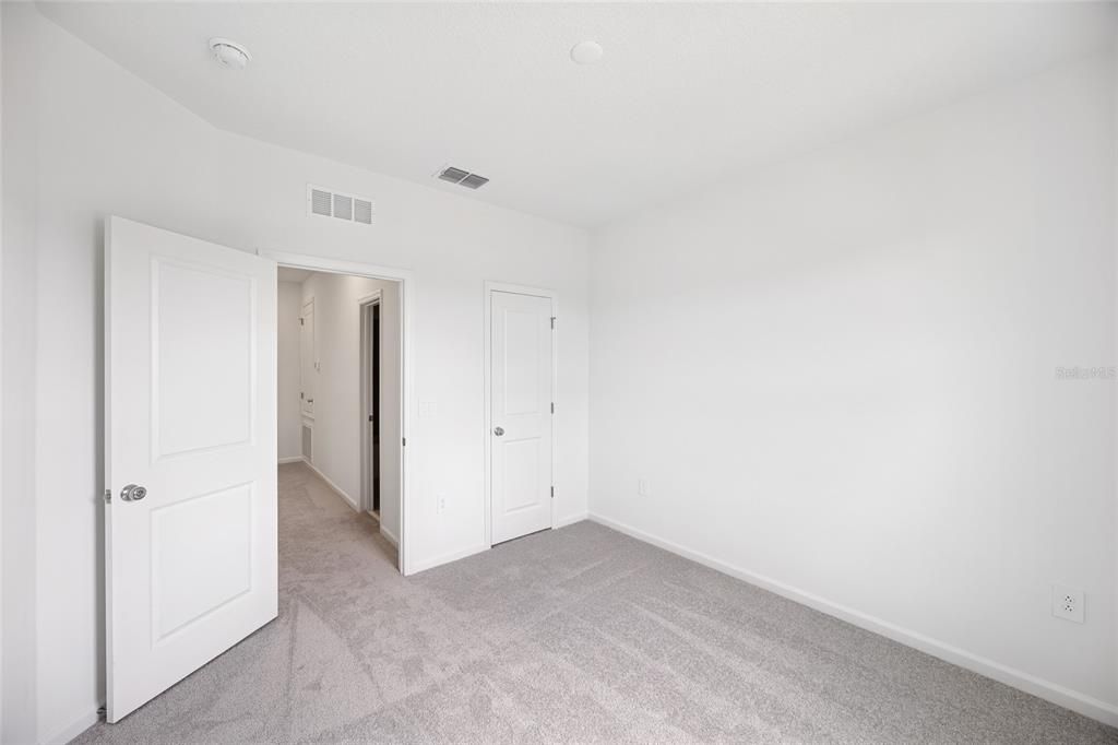 En Renta: $2,000 (3 camas, 2 baños, 1628 Pies cuadrados)