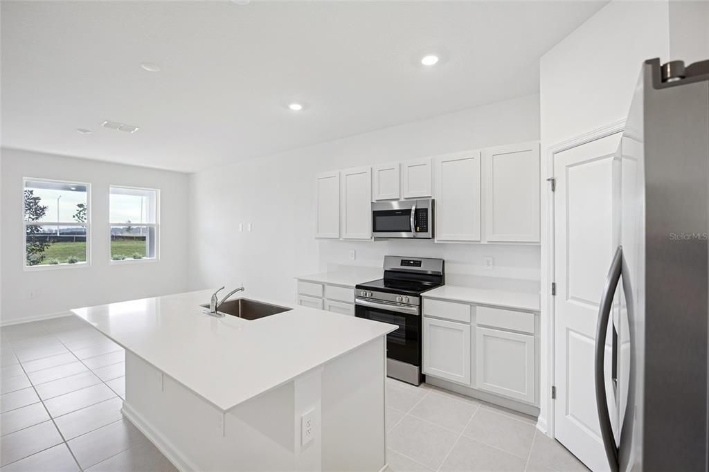 En Renta: $2,000 (3 camas, 2 baños, 1628 Pies cuadrados)