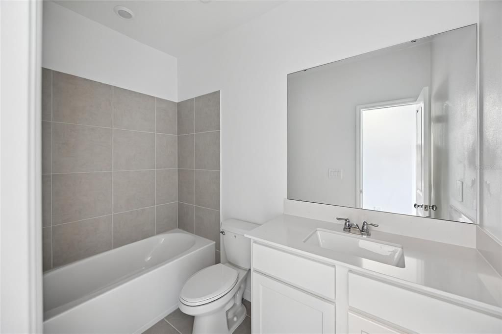 En Renta: $2,000 (3 camas, 2 baños, 1628 Pies cuadrados)