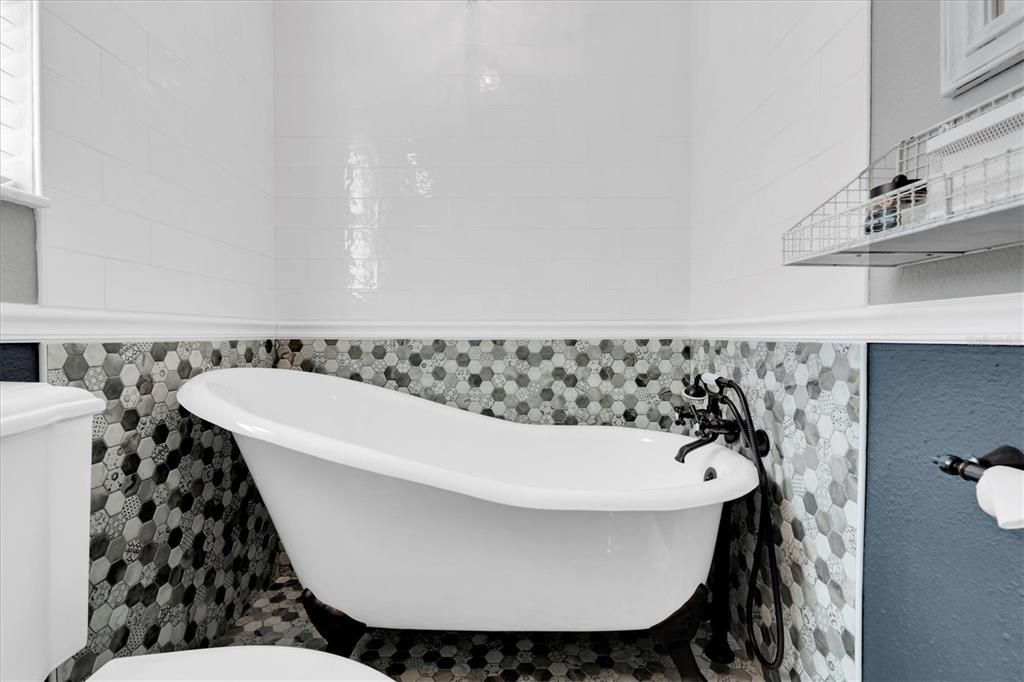 На продажу: $619,900 (3 спален, 2 ванн, 1486 Квадратных фут)