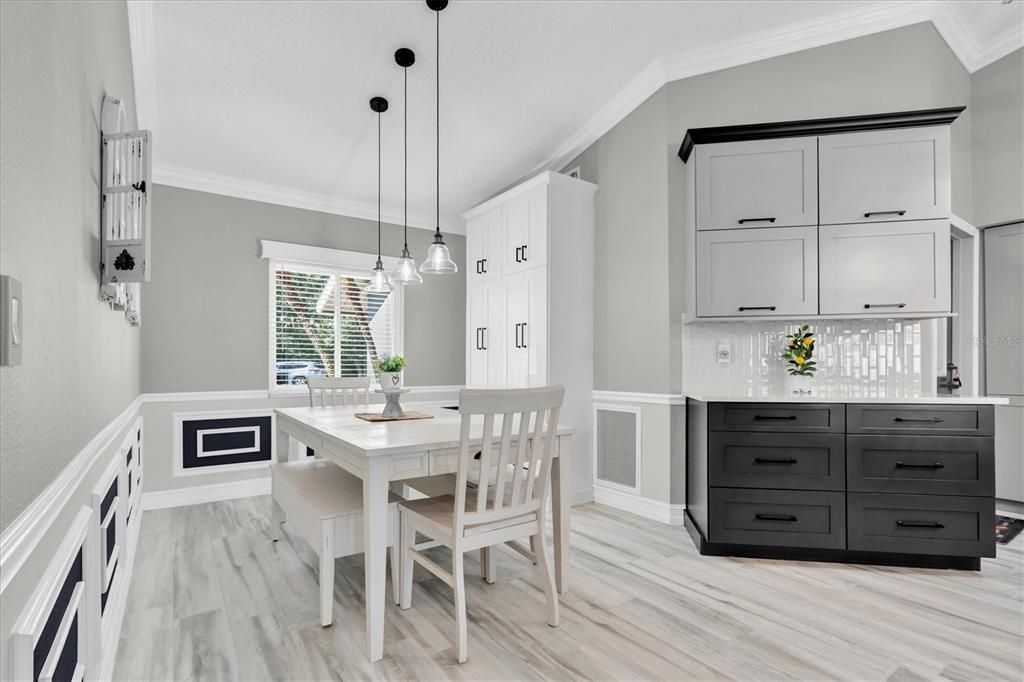 На продажу: $619,900 (3 спален, 2 ванн, 1486 Квадратных фут)