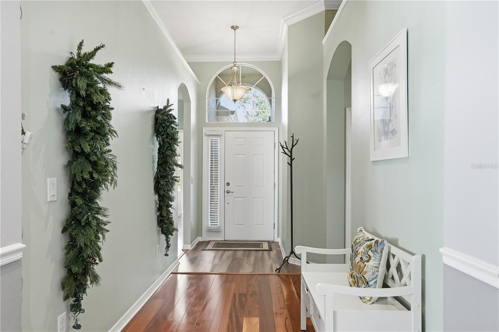 待售: $475,000 (4 贝兹, 2 浴室, 2056 平方英尺)