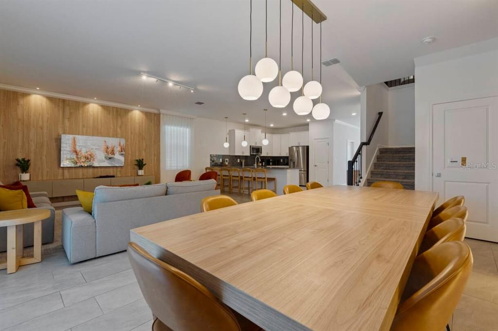 待售: $1,050,000 (8 贝兹, 5 浴室, 4289 平方英尺)