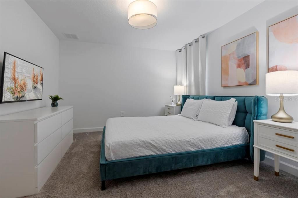 待售: $1,050,000 (8 贝兹, 5 浴室, 4289 平方英尺)