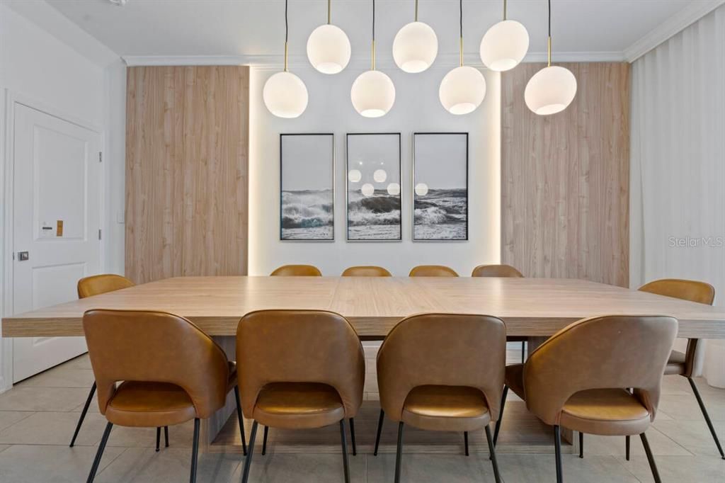 待售: $1,050,000 (8 贝兹, 5 浴室, 4289 平方英尺)